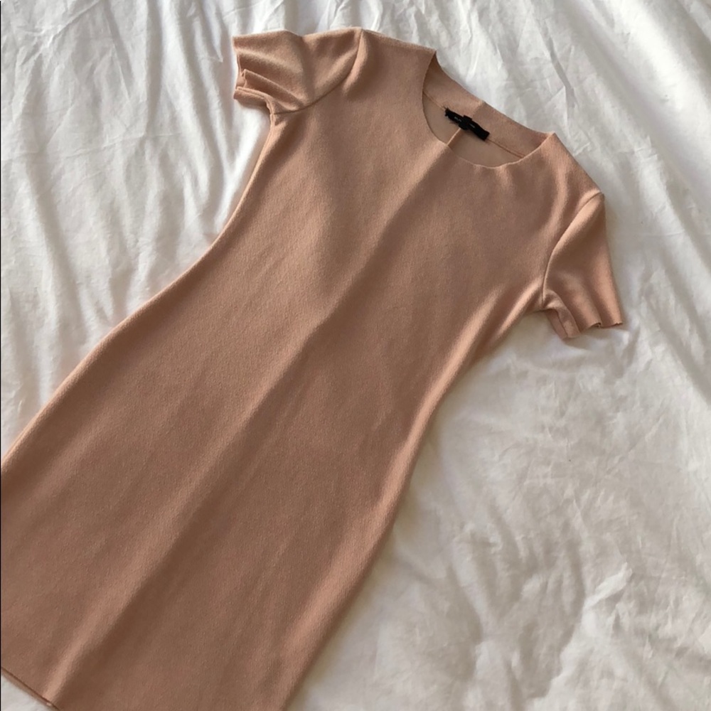 Nude Color Dress / Medium
